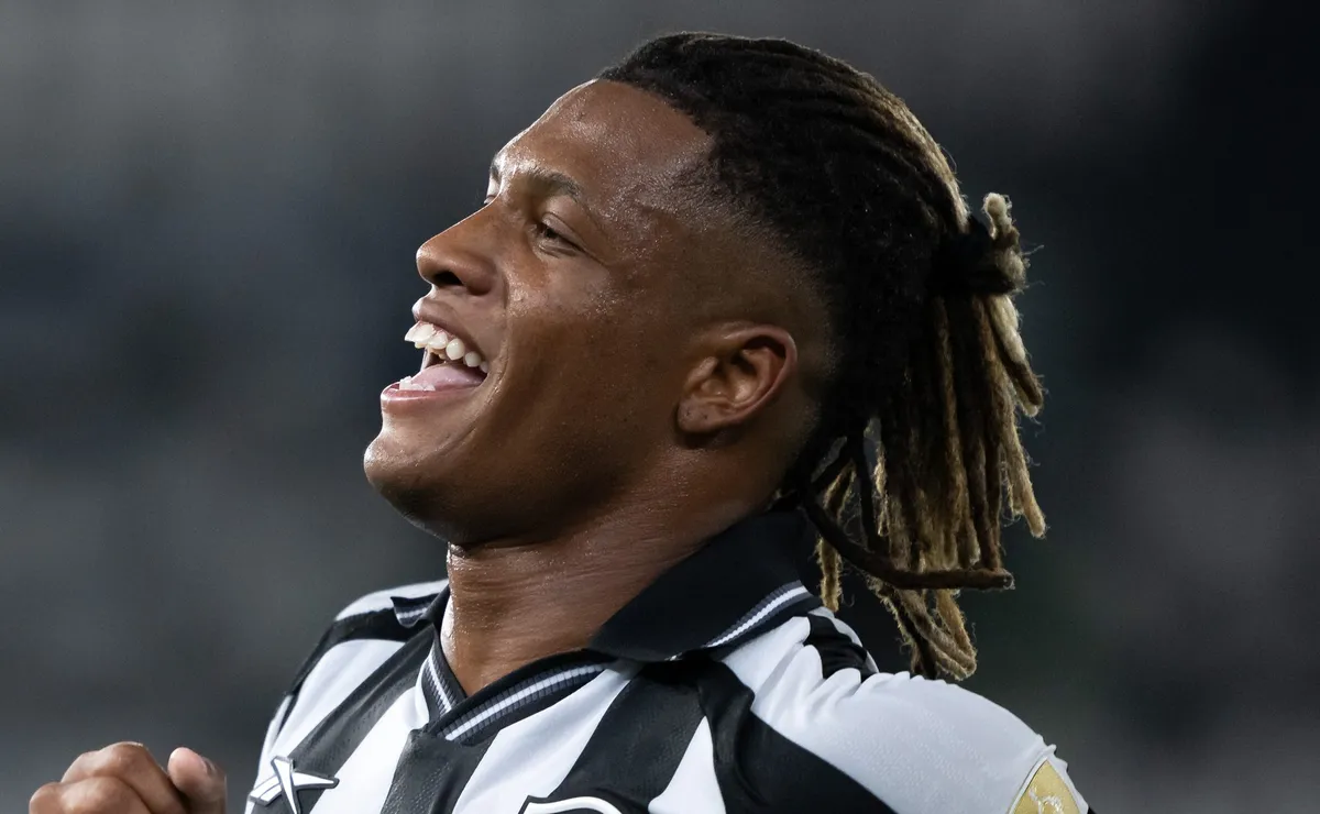 Danilo exalta dedicação do Botafogo em vitória fora de casa na Sul-Americana: “Recuperamos os pontos”