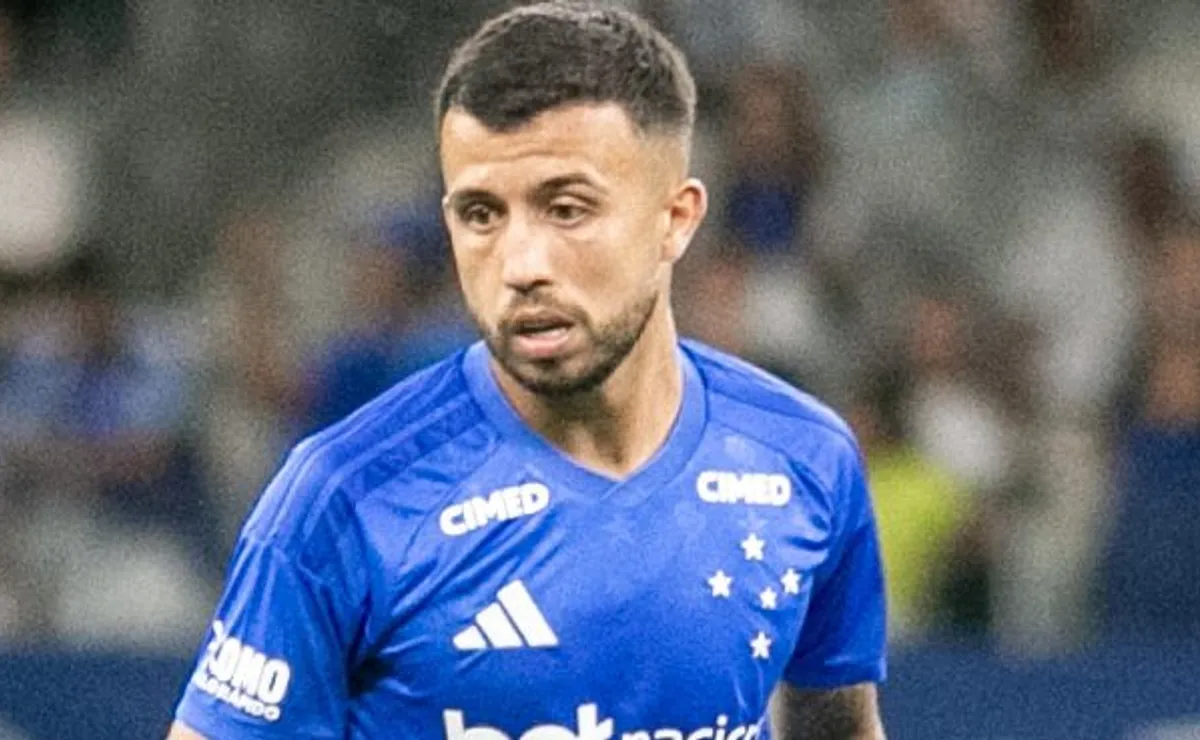 Matheus Henrique, volante do Cruzeiro, projeta reencontro com o Grêmio: “Vai ser legal, primeira vez”