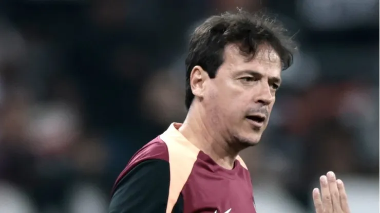 Fernando Diniz tecnico do Corinthians durante partida contra o Palmeiras no estadio Arena Corinthians pelo campeonato Brasileiro A 2026.