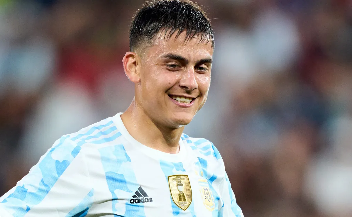 Milan entra na disputa com o Flamengo por Dybala e meia vê transferência com bons olhos