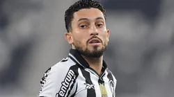 Lateral decidiu abrir o jogo - Foto: Thiago Ribeiro/AGIF.