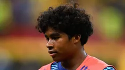 - Endrick jogador do Brasil aquecimento antes da durante partida contra o Peru no estadio Mane Garrincha pelo campeonato Eliminatorias Copa Do Mundo 2026.