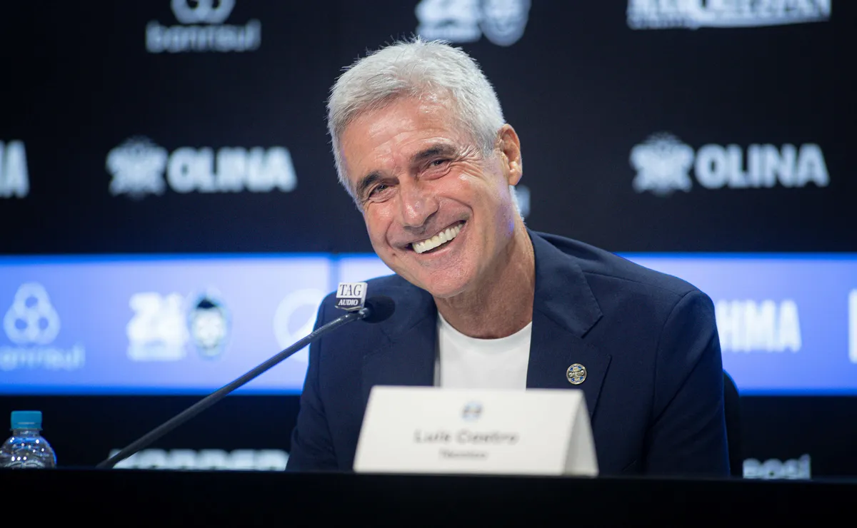 Grêmio vence Confiança, mas coletiva expõe leitura de Luís Castro sobre evolução e problemas do time