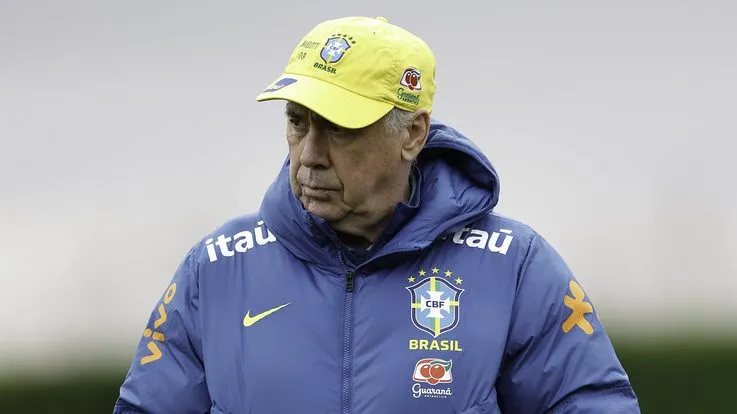 Ancelotti comanda treino na Granja Comary – Foto: Flickr Oficial CBF