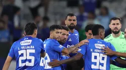 Elenco do Cruzeiro durante entrada em campo para partida contra o Vitoria no estadio Mineirao pelo campeonato Brasileiro A 2026 - Foto: Gilson Lobo/AGIF