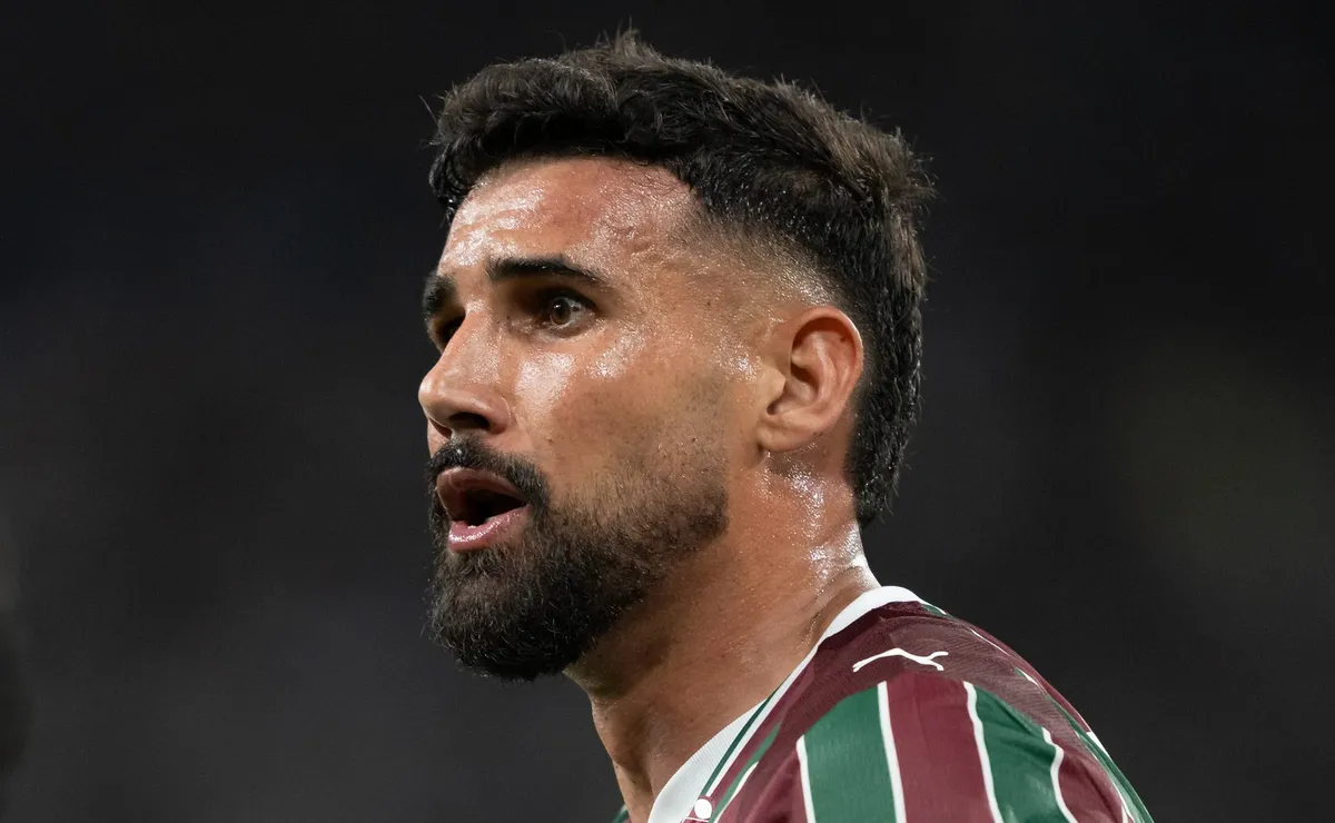 Marcelo Baretto justifica ‘bronca’ da torcida do Fluminense com adiamento do Fla x Flu: “Não é só com o time”