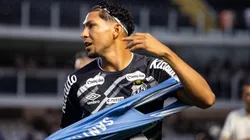 Rony torceu o tornozelo em treino desta 5ª e exames vão confirmar tratamento no Peixe