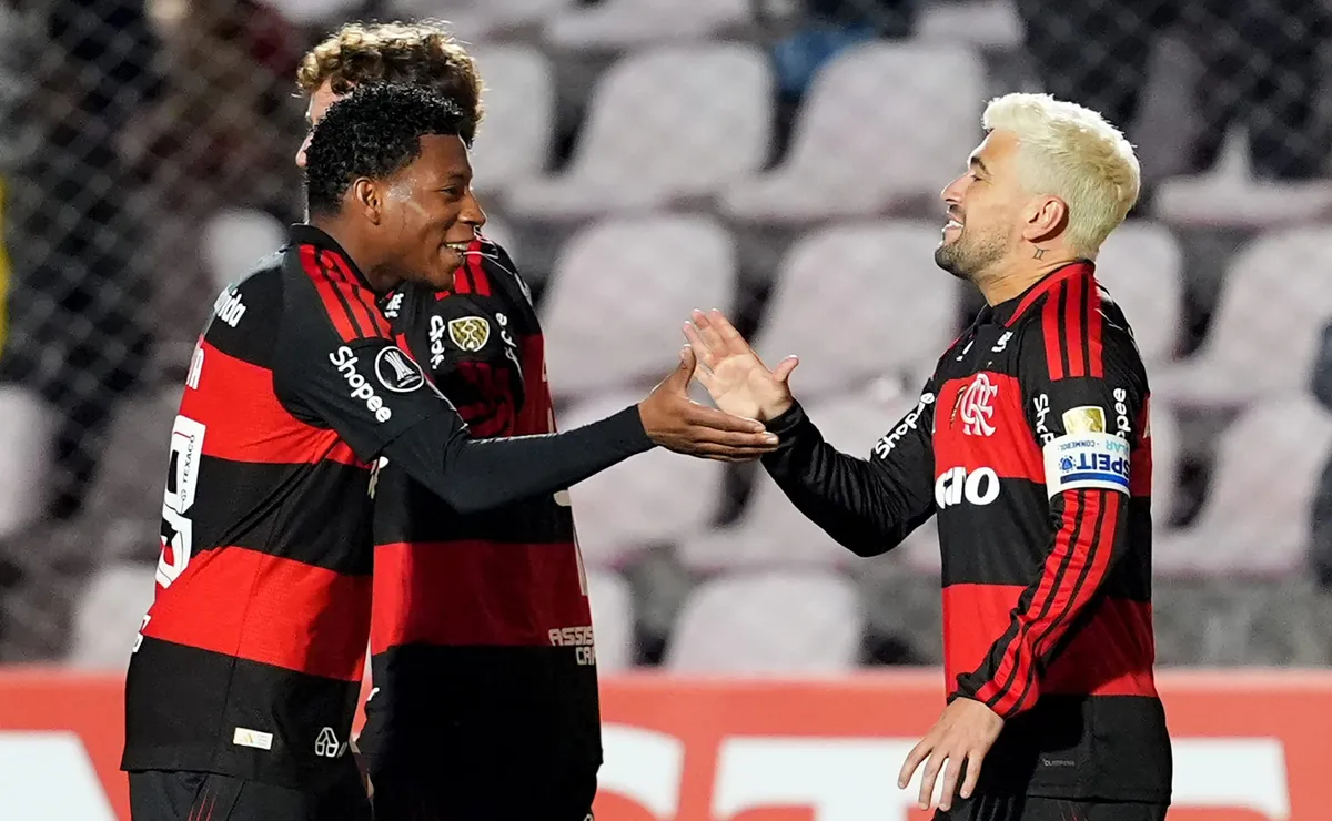 Pressionado, Independiente Medellín encara o Flamengo em momento delicado na temporada