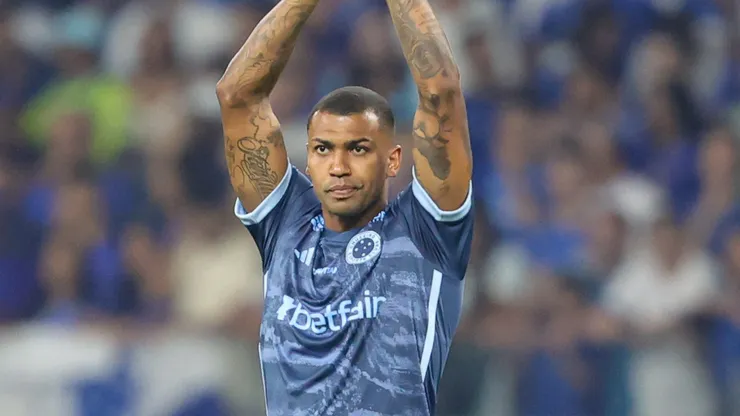 Walace jogador do Cruzeiro durante partida contra o Sao Paulo no estadio Mineirao pelo campeonato Brasileiro A 2024. Foto: Gilson Lobo/AGIF