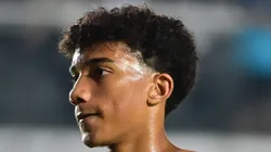 Robinho Jr, atacante do Santos - Foto: Jota Erre/AGIF