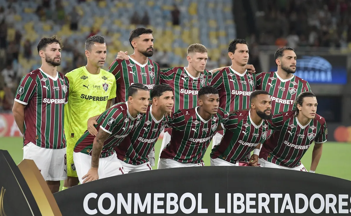 Fluminense cai de rendimento e tem 33,3% de aproveitamento no mês de abril