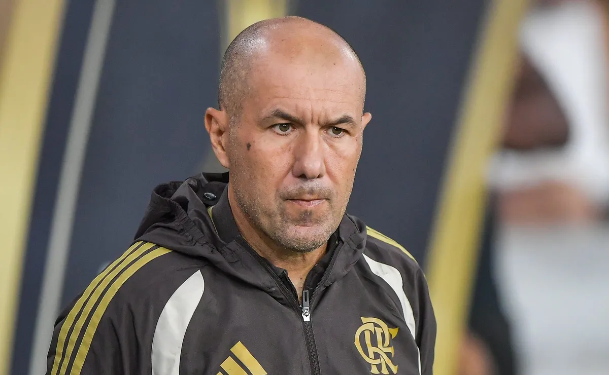 Leonardo Jardim roda elenco e Flamengo goleia Independiente Medellín por 4 a 1 pela Libertadores