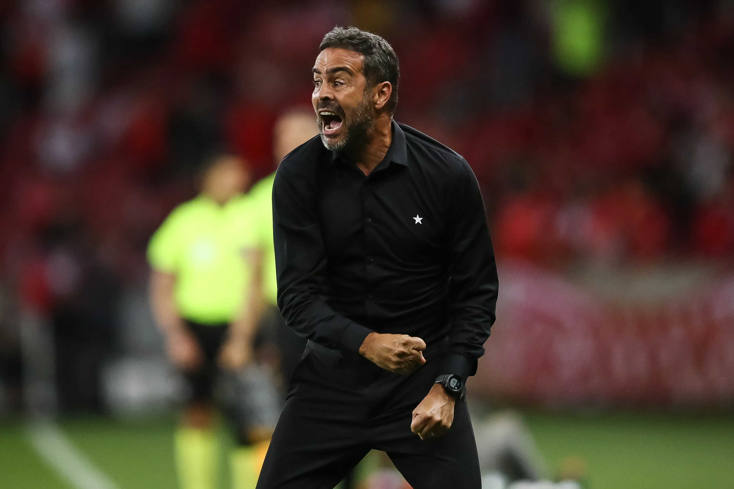 Artur Jorge, técnico do Cruzeiro. (Foto: Pedro H. Tesch/Getty Images)