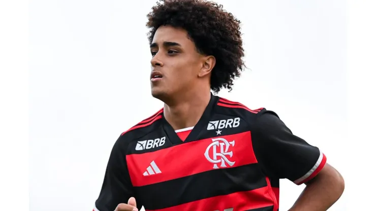 Meia ainda não renovou com o Flamengo - Foto: Gilvan Souza/Flamengo