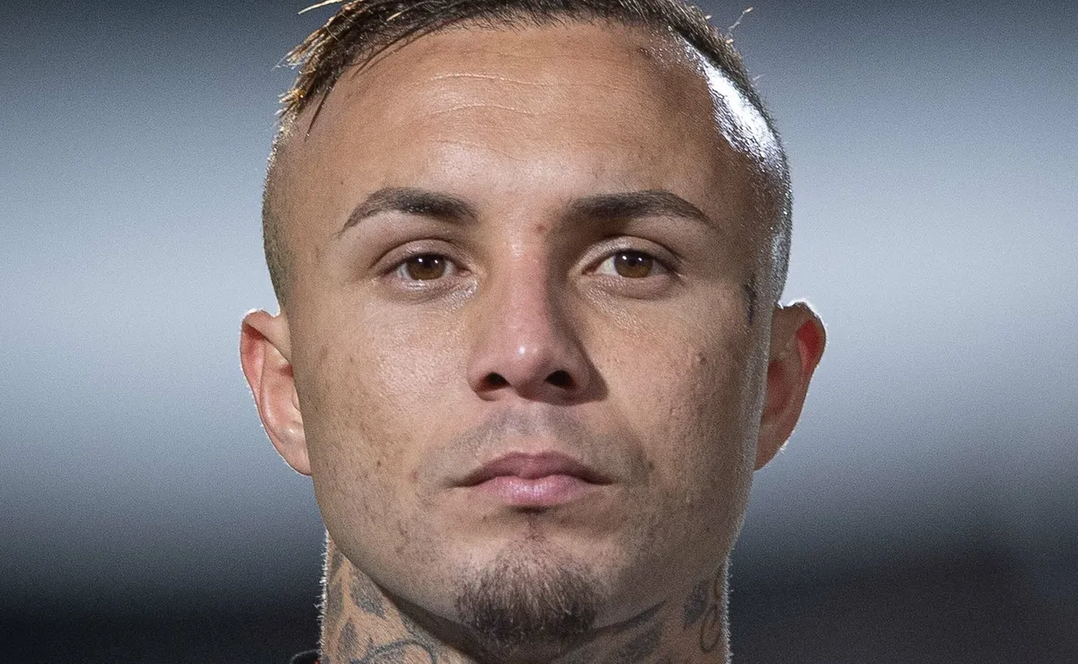 Flamengo aceita vender Everton Cebolinha e André Hernan revela exigência por uma compensação financeira