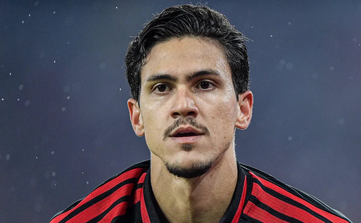 Pedro, do Flamengo, é pedido por Casagrande na Seleção: “Melhor centroavante do futebol brasileiro”