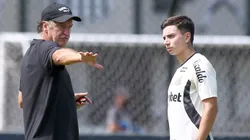 Barreal foi testado na LE, já que Escobar, suspenso, não enfrenta o Fluminense