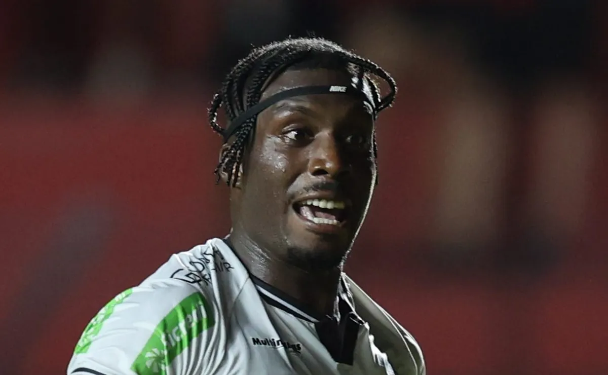 Ronaldo Tavares, artilheiro da Série B, não empolga Cruzeiro e contratação não é cogitada