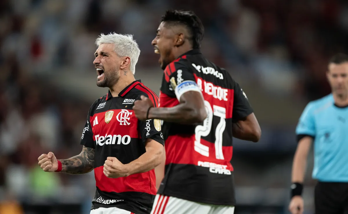 Arrascaeta e Bruno Henrique somam juntos, 58 participações em gols na Libertadores