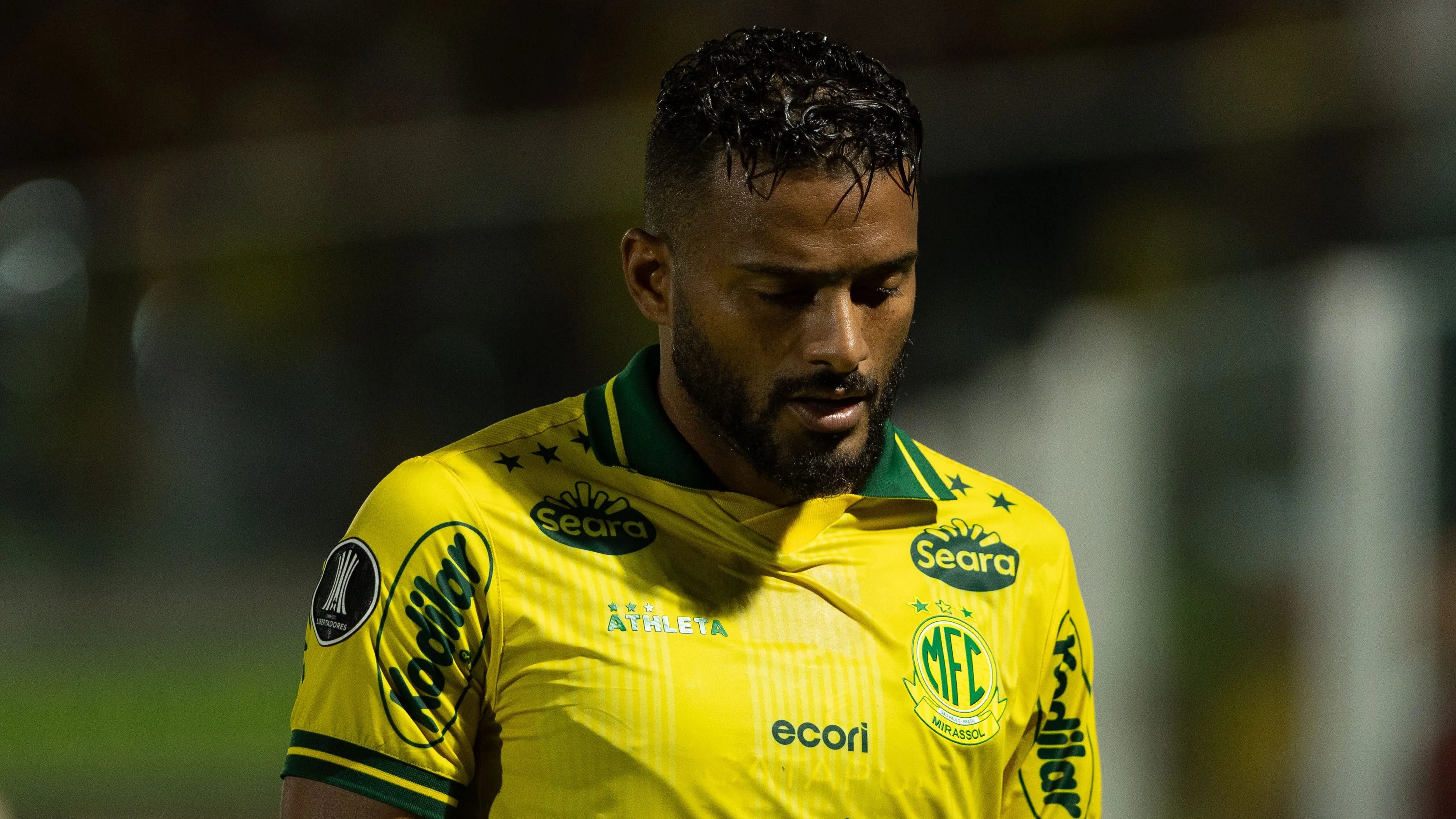 Reinaldo vai reencontrar o São Paulo. Foto: Joisel Amaral/AGIF