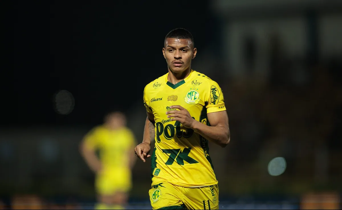 Negueba sofre lesão multiligamentar e deve perder a temporada pelo Mirassol