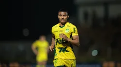 Negueba jogador do Mirassol durante partida contra o Bragantino no estadio Jose Maria de Campos Maia pelo campeonato Brasileiro A 2025. Foto: Vinicius Silva/AGIF