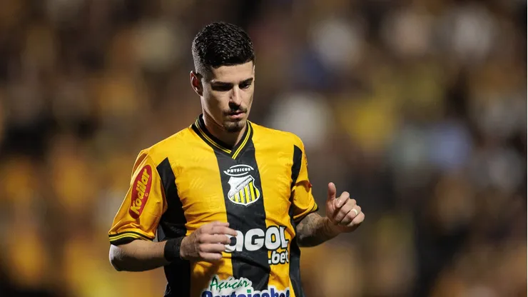 Rômulo, meia do Palmeiras emprestado ao Novorizontino -Foto: Vinicius Silva/AGIF