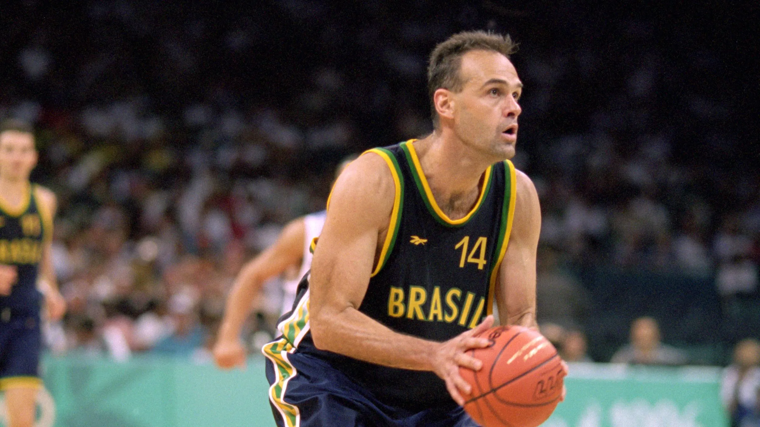 Última Olimpíada de Oscar pelo Brasil foi em Atlanta/1996 quando ele jogava pelo Corinthians – Foto: Doug Pensinger/Getty Images