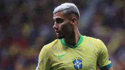 Volante já defendeu a seleção