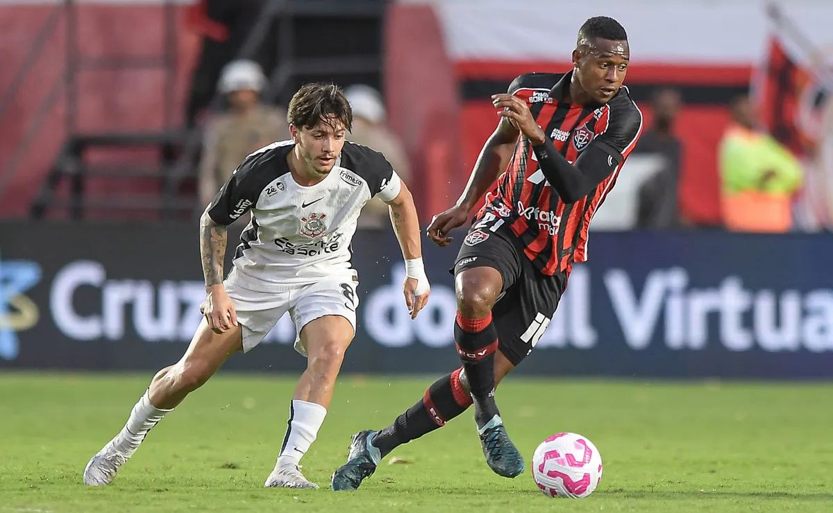 Vitória x Corinthians: IA prevê jogo extremamente equilibrado no Barradão pelo Brasileirão
