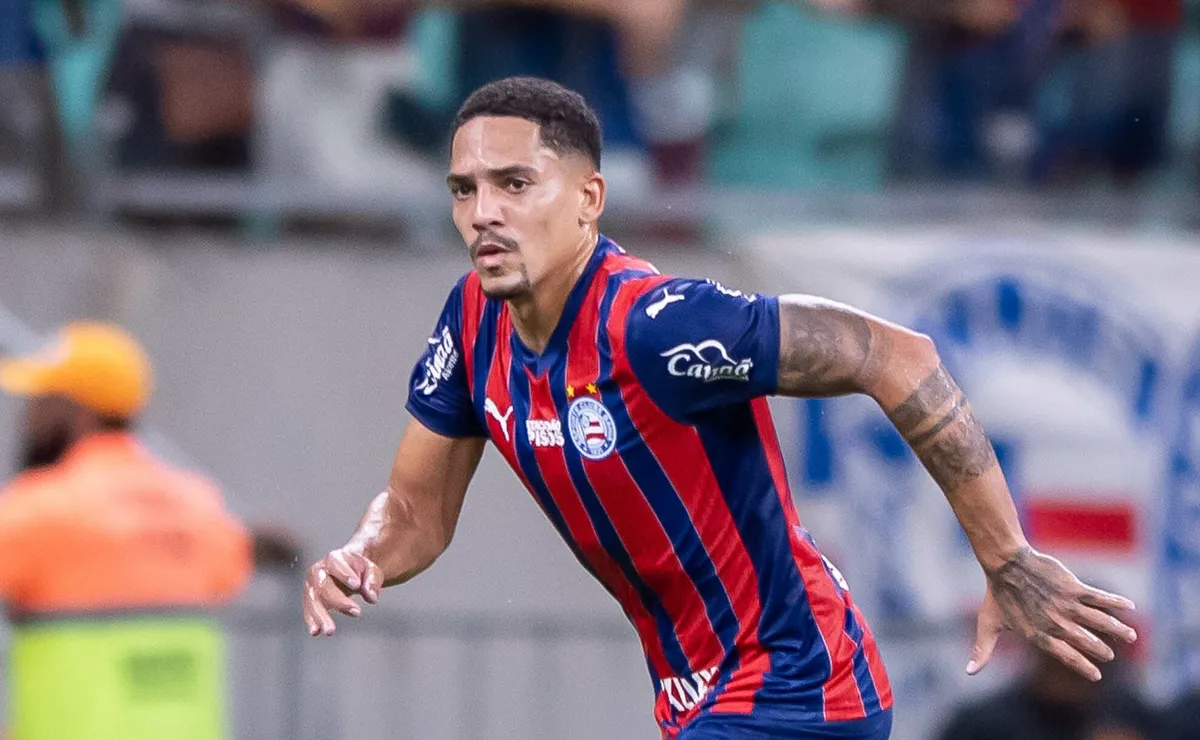 Gilberto pode voltar ao time em Flamengo x Bahia e avalia concorrência: “Confiança do treinador”