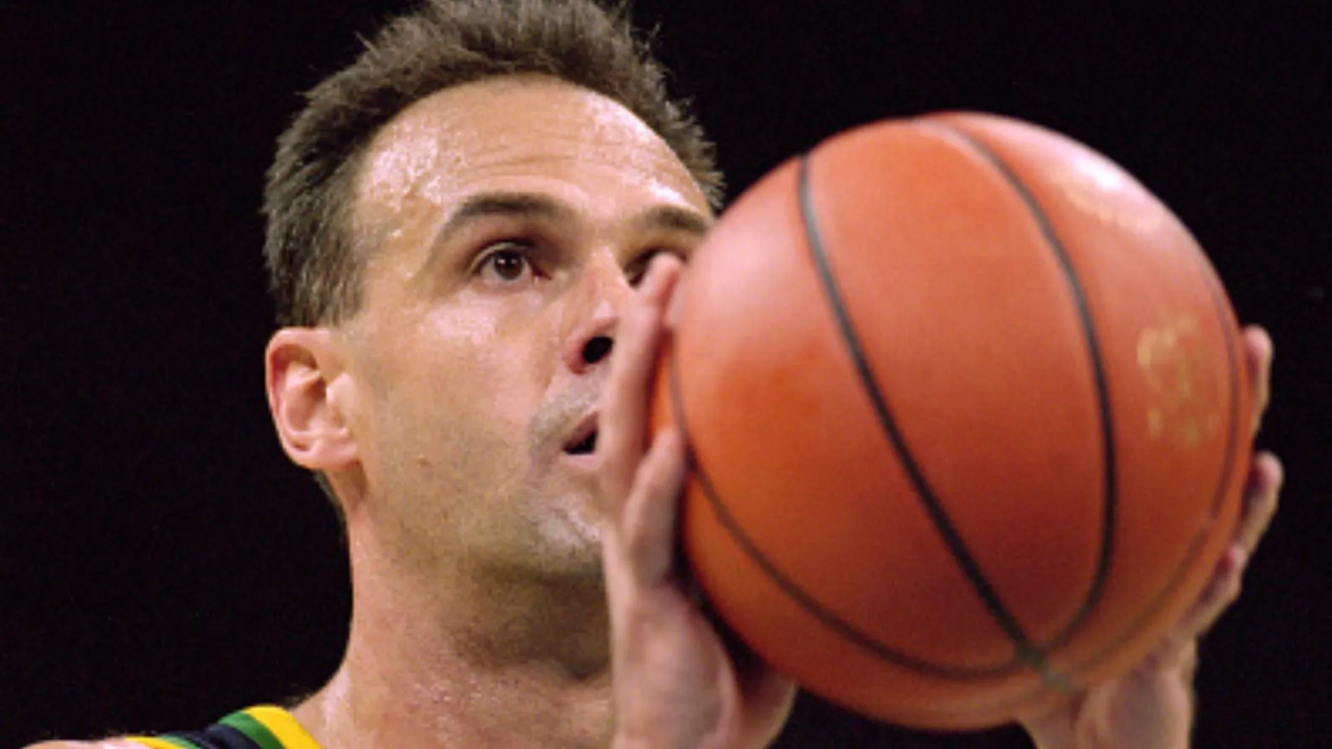 Oscar Schmidt marcou Palmeiras e Corinthians e mudou até sua paixão no futebol – Foto: Doug Pensinger/Getty Imagesv