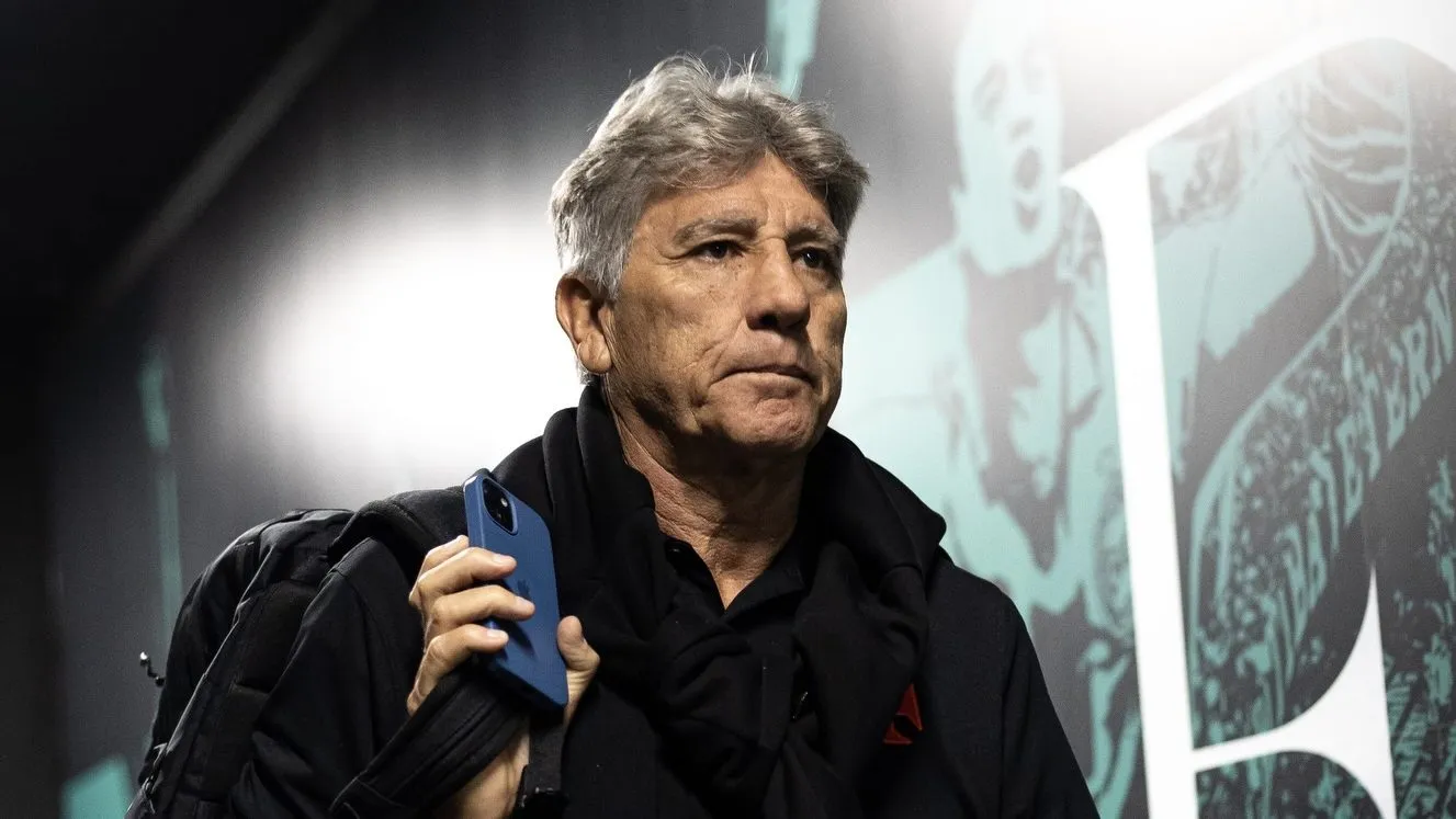 Renato antes da partida contra o Coritiba, no Couto Pereira