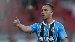 Arthur em partida pelo Imortal