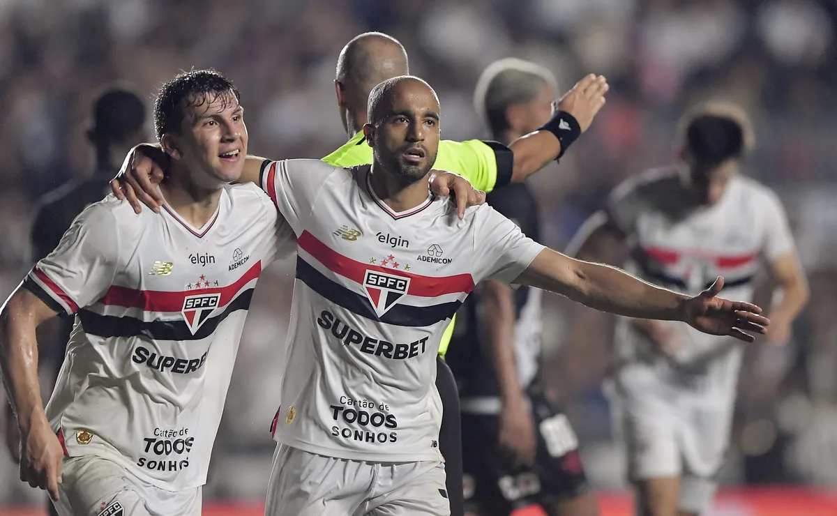 São Paulo venceu o Vasco em São Januário no último confronto e tenta repetir feito no Brasileirão