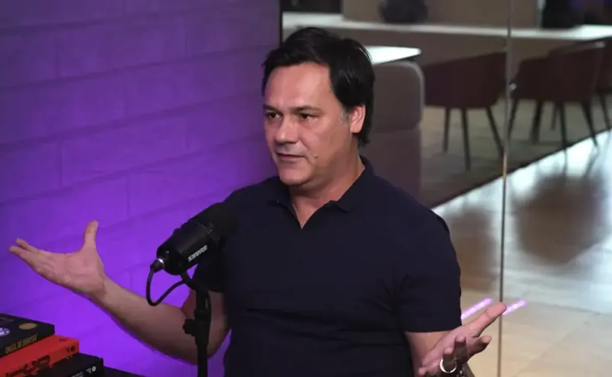 Empresário Fábio Mello critica títulos conquistados pelo Botafogo em 2024 e questiona modelo de gestão