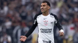 Matheuzinho jogador do Corinthians durante partida contra o Palmeiras no estadio Arena Corinthians pelo campeonato Brasileiro A 2026. Foto: Ettore Chiereguini/AGIF