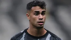 Reinier foi ameaçado por torcedores organizados neste sábado (18)