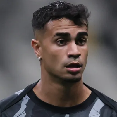 Atlético-MG se manifesta após Reinier sofrer ameaças da organizada