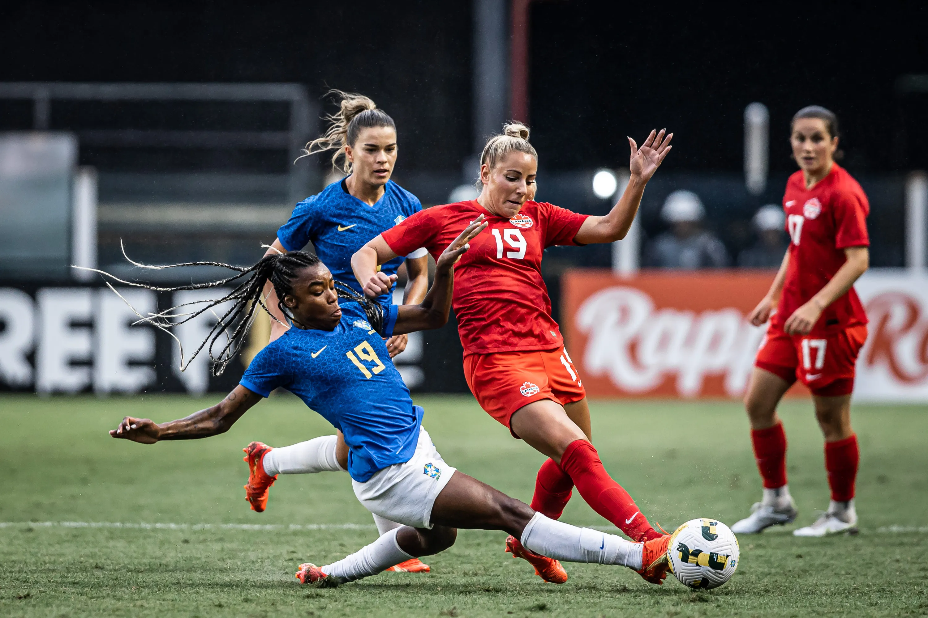 Brasil x Canadá. Foto: Raul Baretta/AGIF