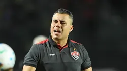 Jair Ventura durante partida contra o Mirassol