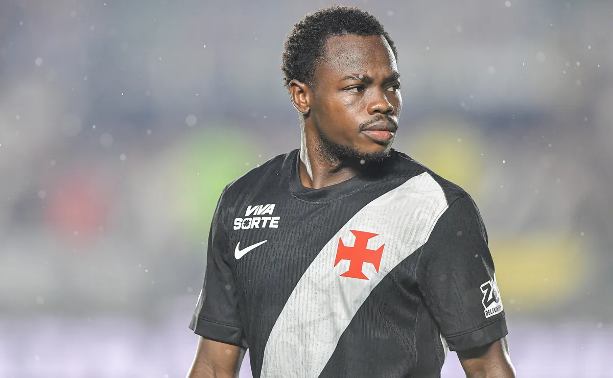 Bayer Leverkusen envia olheiro ao Brasil para observar Andrés Gómez em Vasco x São Paulo