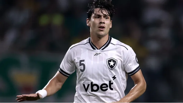 Ferraresi foi titular nas vitórias diante de Racing e Chapecoense