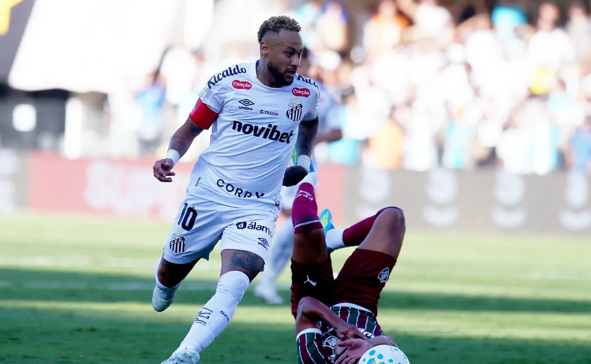 Neymar dá assistência para Gabigol em Santos x Fluminense e torcida elogia atuação do craque