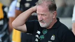 Cuquinha esteve no banco contra o Fluminense em razão da suspensão de Cuca Foto: Jota Erre