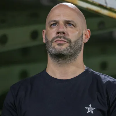 Franclim Carvalho valoriza goleada, mas exige mais do Botafogo no ano