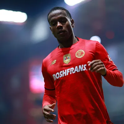 Cruzeiro vai forte no mercado e quer contratar Helinho