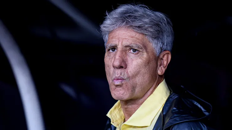Renato Gaucho tecnico do Vasco durante partida contra o Remo no estadio Mangueirao pelo campeonato Brasileiro A 2026. Foto: Fernando Torres/AGIF