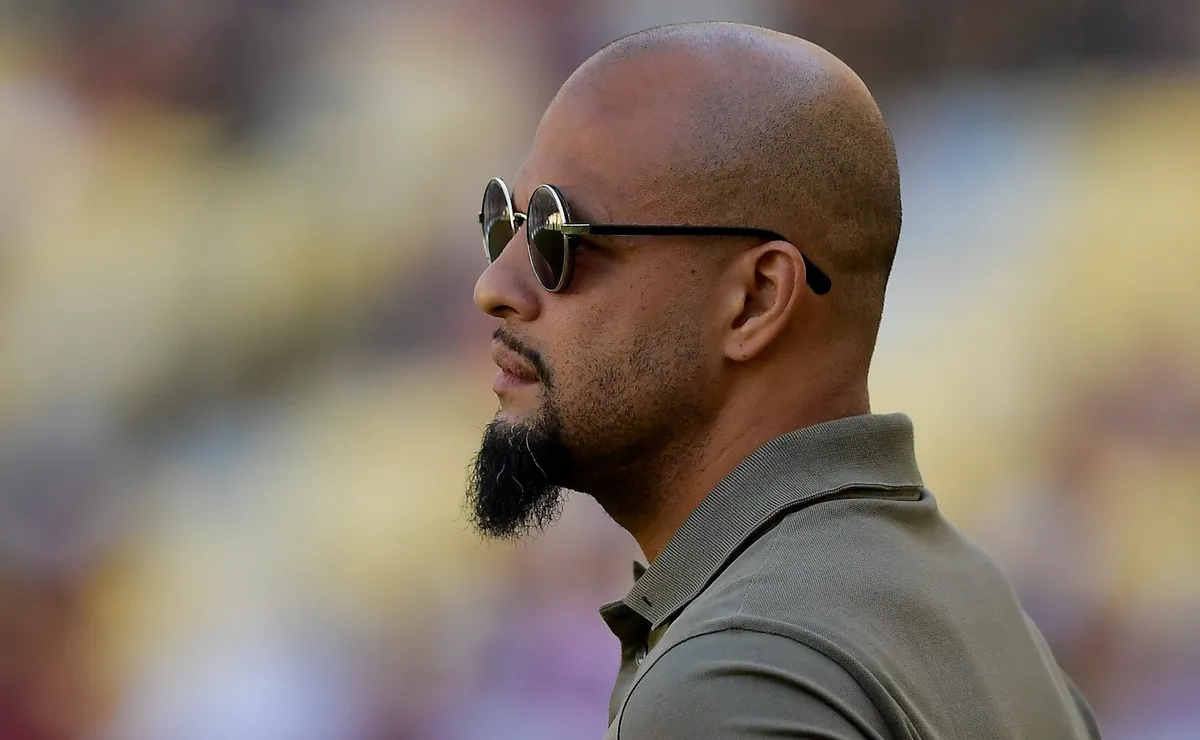 Felipe Melo compara o Rubro-Negro com o Palmeiras e solta veredito: “O Flamengo me encanta”