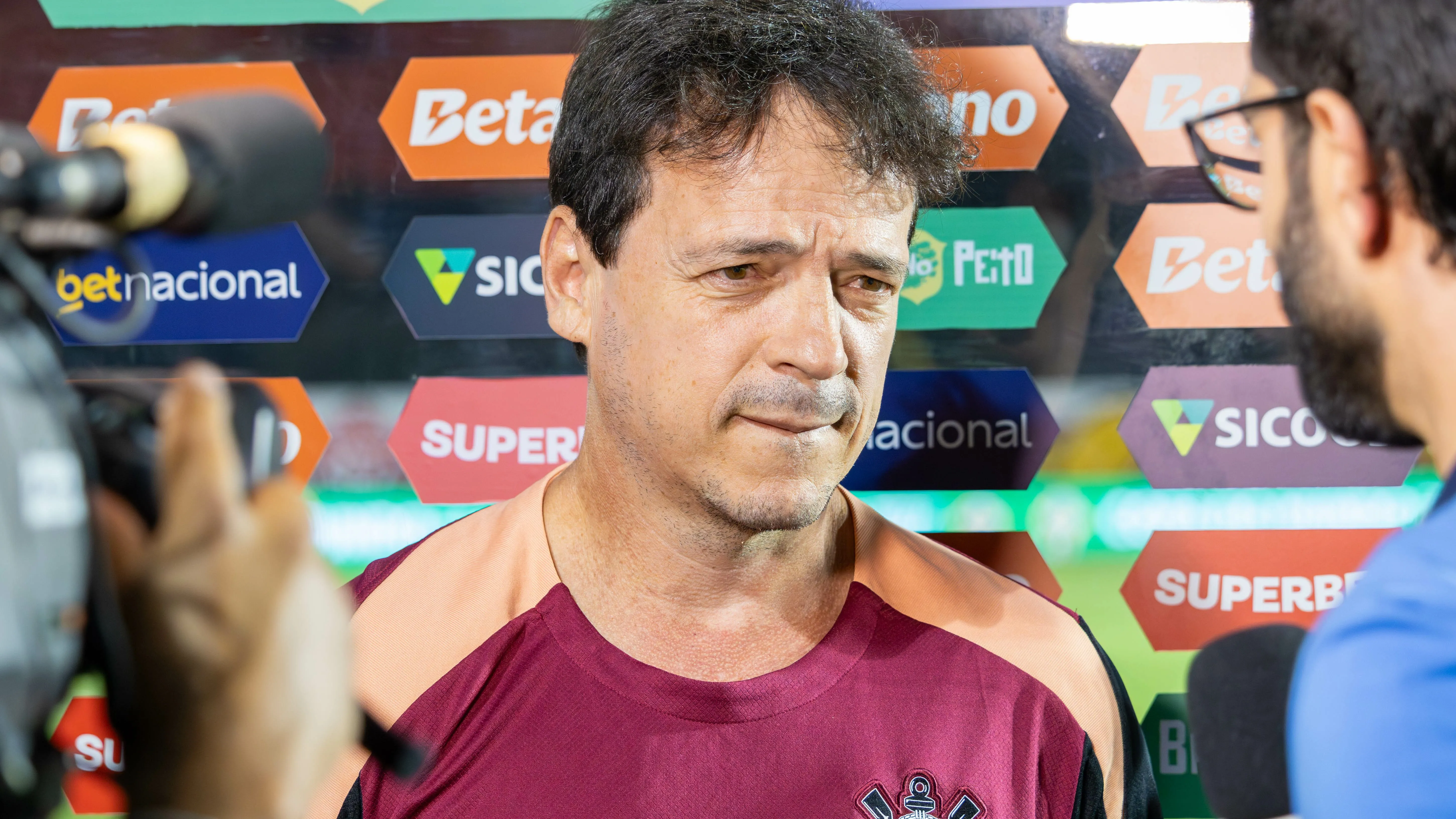 Fernando Diniz. Foto: Márcio José/AGIF